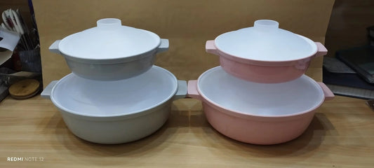 2 Piece Microwave-Safe Plastic Serving Bowl Set with air Tight Lids
